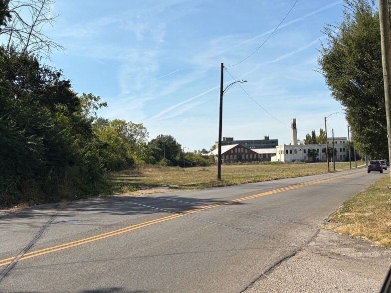 333 Linden Ave, Dayton, OH for sale - Building Photo - Image 3 of 4
