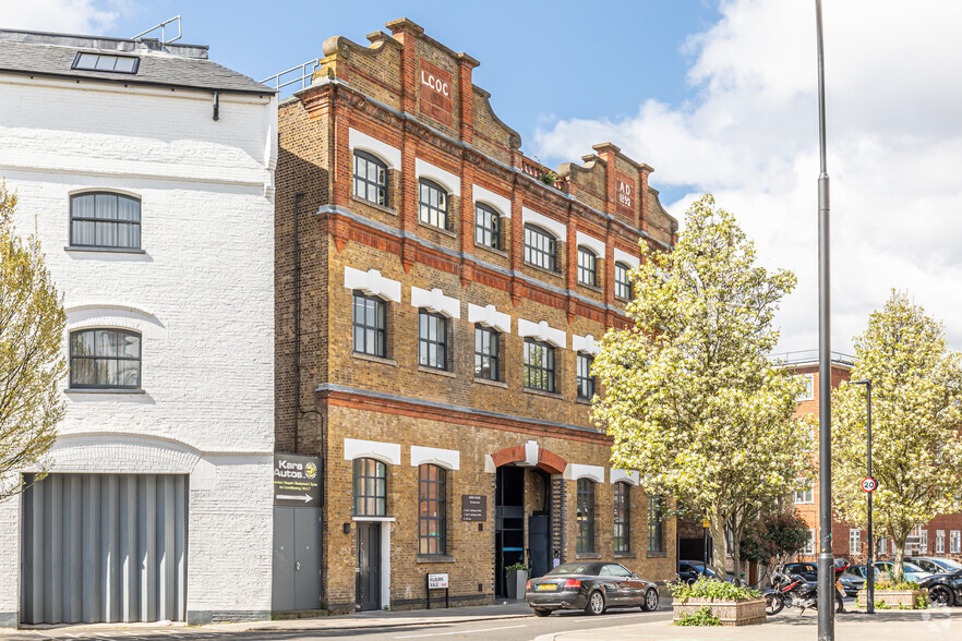 252 Belsize Rd, London à louer - Photo du bâtiment - Image 2 de 3