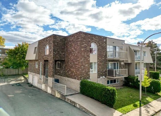 3550-3554 Rue Rivard, Laval, QC à vendre Photo principale- Image 1 de 1