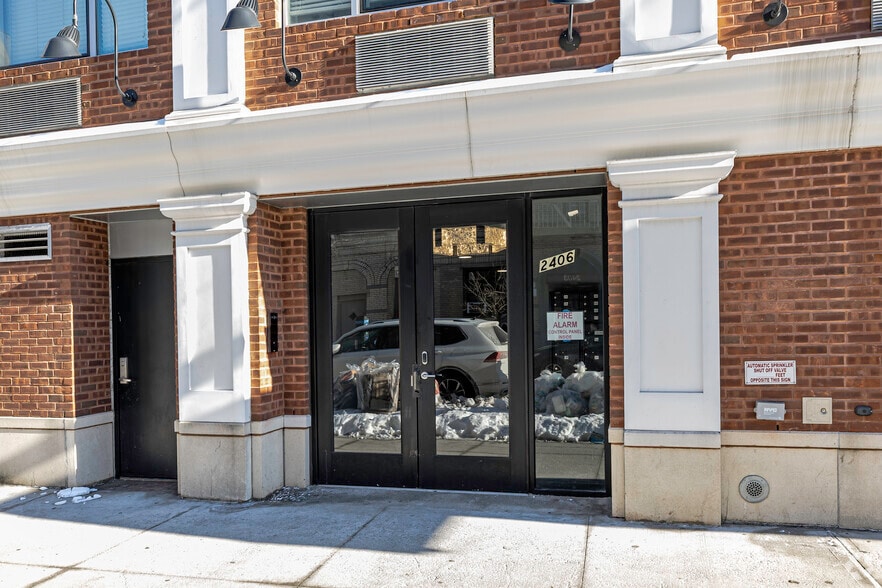 2406 Hoffman St, Bronx, NY for sale - Building Photo - Image 3 of 4