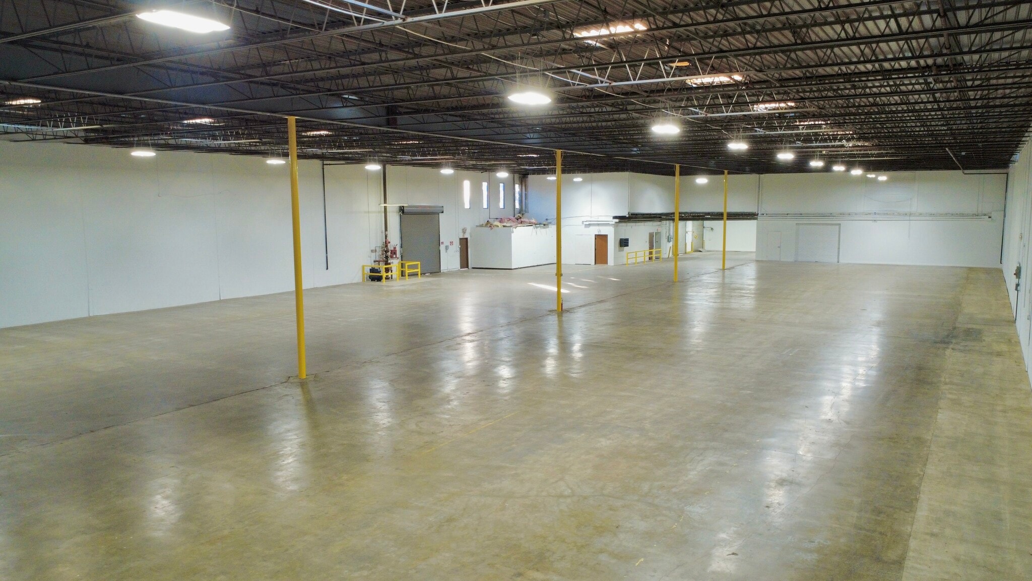 4408 Barnett Blvd, Arlington, TX à louer Photo intérieure- Image 1 de 5