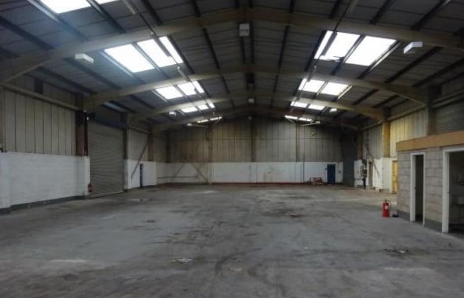 Shaw Rd, Dudley for lease - Interior Photo - Image 2 of 3