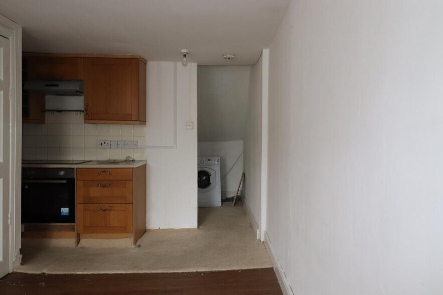 6-8 High St, Dover à vendre - Photo du bâtiment - Image 2 de 34