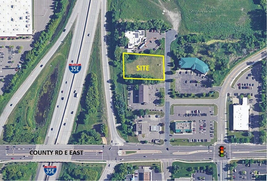 36XX Talmage Cir, Vadnais Heights, MN à vendre - Photo du bâtiment - Image 3 de 3