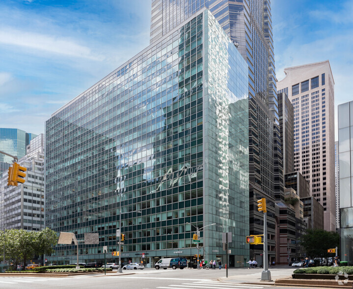 430 Park Ave, New York, NY for lease - Primary Photo - Image 1 of 42