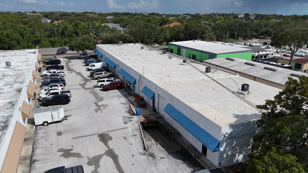 3785 Alt 19, Palm Harbor, FL for lease - Building Photo - Image 3 of 3