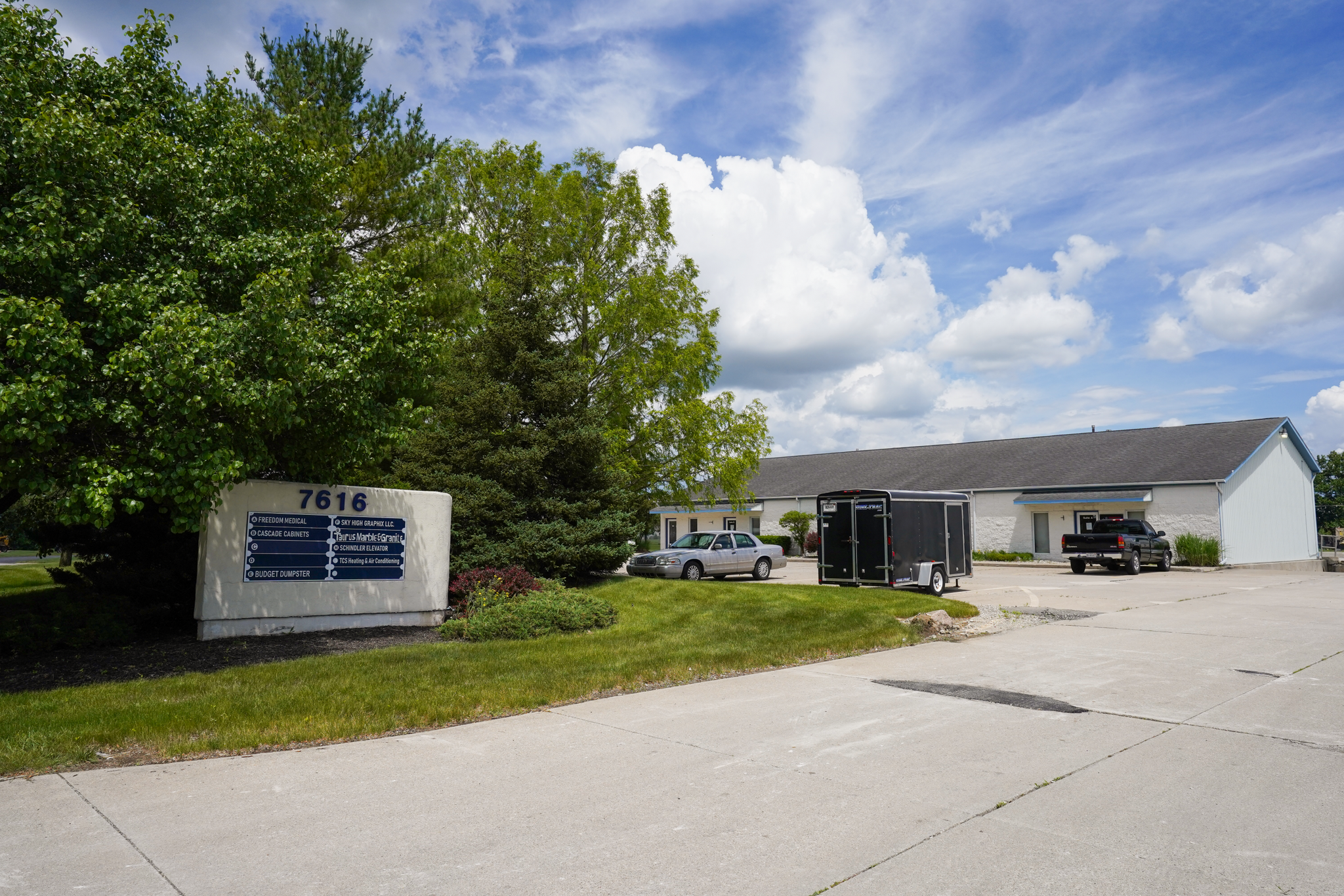 7616 DiSalle Blvd, Fort Wayne, IN for lease Building Photo- Image 1 of 7