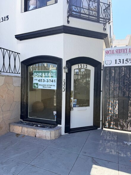 1315-1317 Westwood Blvd, Los Angeles, CA for lease - Building Photo - Image 3 of 17