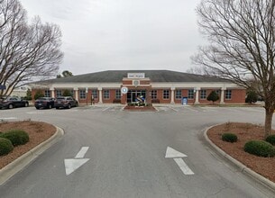 900 Dennis Rd, Jacksonville, NC for lease Building Photo- Image 1 of 1