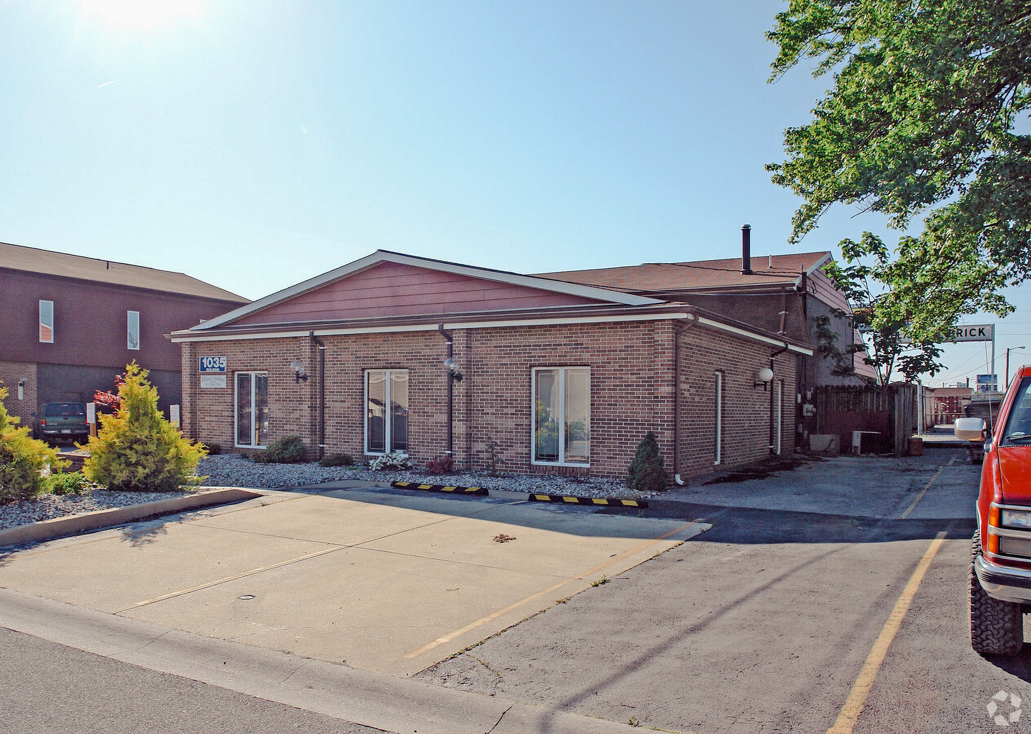 1035 Liberty Rd, Newport, DE for lease Building Photo- Image 1 of 8