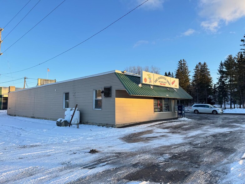 222 Main St, Presque Isle, ME for sale - Building Photo - Image 3 of 9