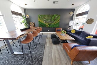 9071 Windsor Rd, Windsor, CA for lease Interior Photo- Image 2 of 4