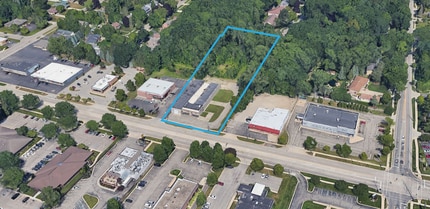 939 Washington Ave, Holland, MI - AERIAL map view