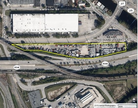 6800 NW 74th St, Medley, FL - Aerial  map view