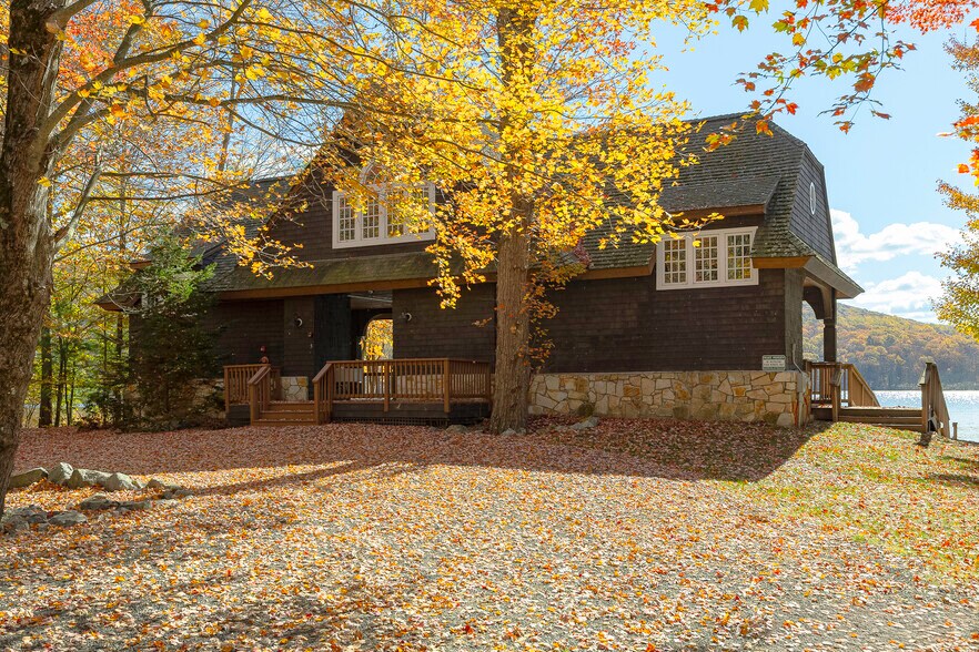 51 Tablerock cir, Sloatsburg, NY à vendre - Photo du bâtiment - Image 3 de 17