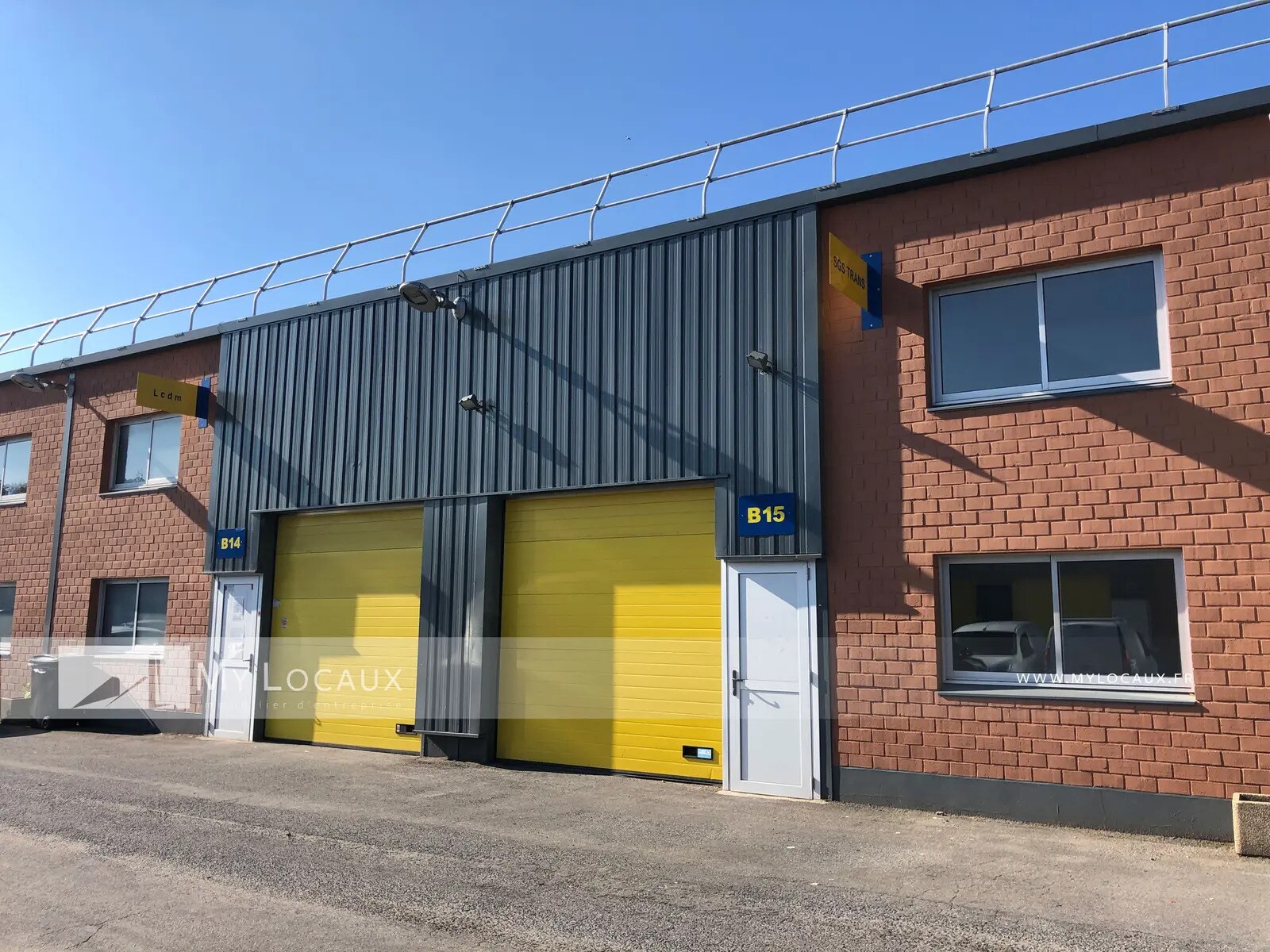 Flex in SAINT-OUEN-L'AUMONE for lease Building Photo- Image 1 of 6