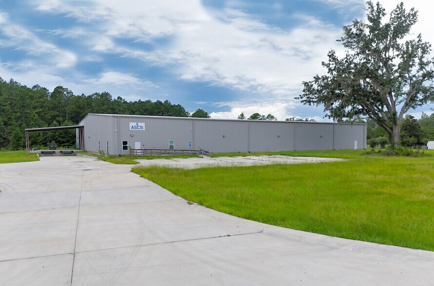 921 Old Still Road, Woodbine, GA à vendre - Photo du bâtiment - Image 3 de 24