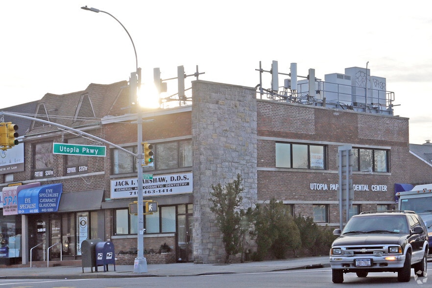 188-02-188-04 Northern Blvd, Flushing, NY for lease - Building Photo - Image 1 of 9