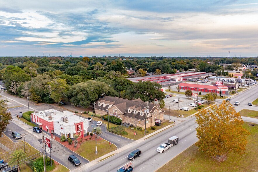 5880 Rivers Ave, North Charleston, SC à vendre - Photo du b timent - Image 3 de 45