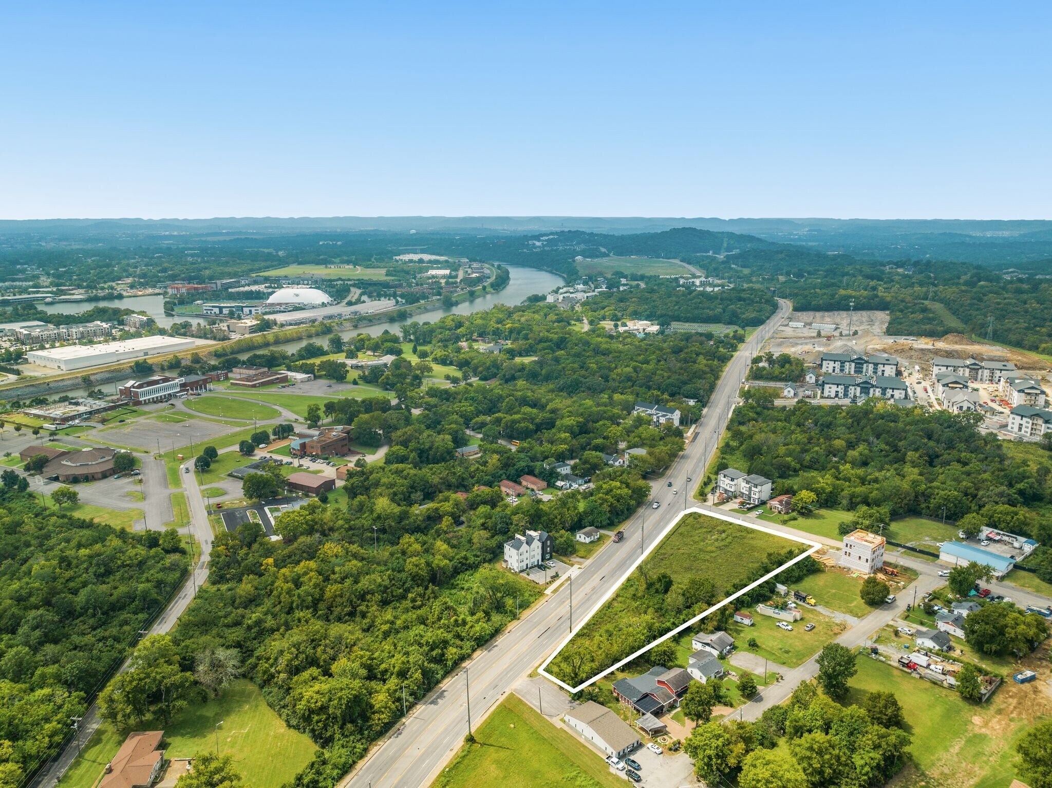625 W Trinity Ln, Nashville, TN à vendre Photo principale- Image 1 de 10