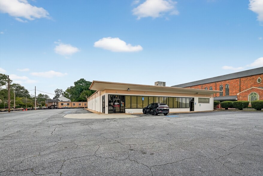 2669 Church St, East Point, GA for sale - Building Photo - Image 3 of 4