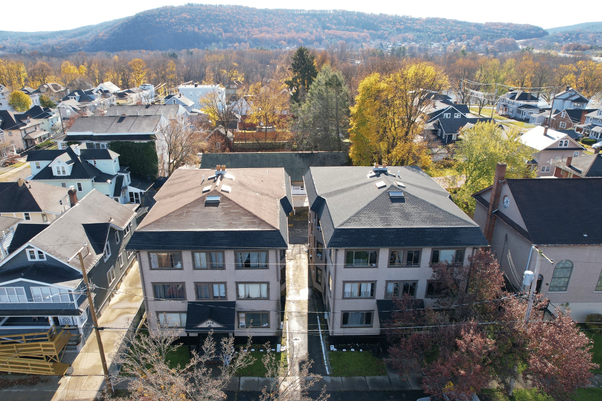 High-Yield Multifamily Portfolio portfolio of 4 properties for sale on LoopNet.ca Building Photo- Image 1 of 23