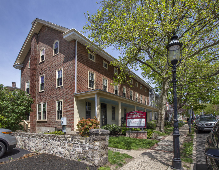 95-97 W Court St, Doylestown, PA à vendre - Photo du bâtiment - Image 1 de 1