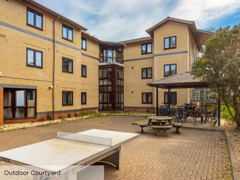 147a and 149a Histon Road, Cambridge à vendre - Photo du bâtiment - Image 3 de 9