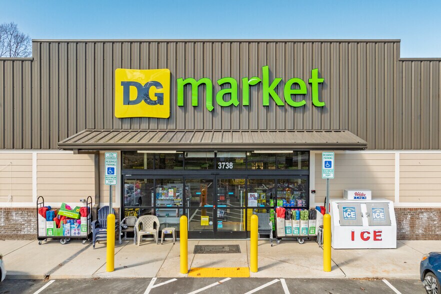 3738 Hwy 64 w, Mocksville, NC à vendre - Photo du bâtiment - Image 2 de 4