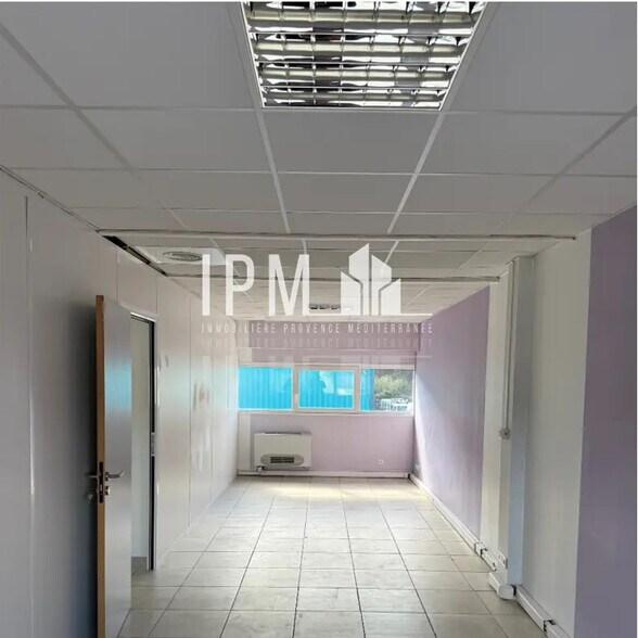 Bureau dans Martigues à louer - Photo intérieure - Image 3 de 7