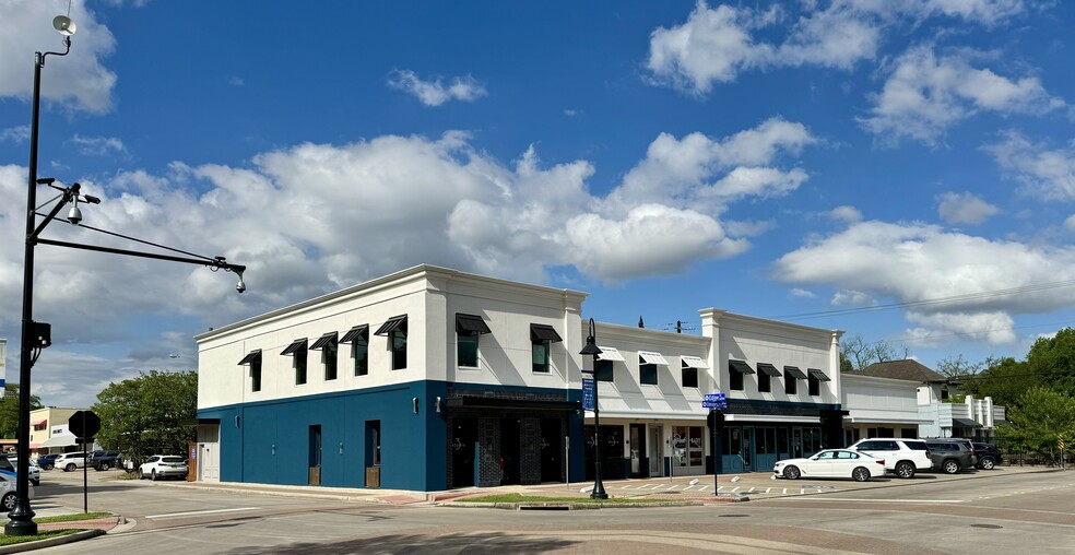 3642 University Blvd, Houston, TX for lease - Building Photo - Image 1 of 5