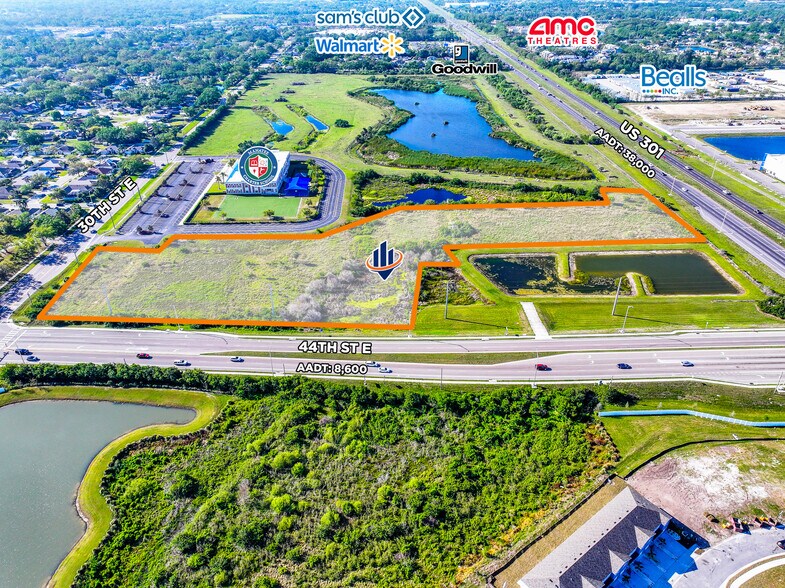 4470 30th Street East, Bradenton, FL à vendre - Photo du bâtiment - Image 3 de 7