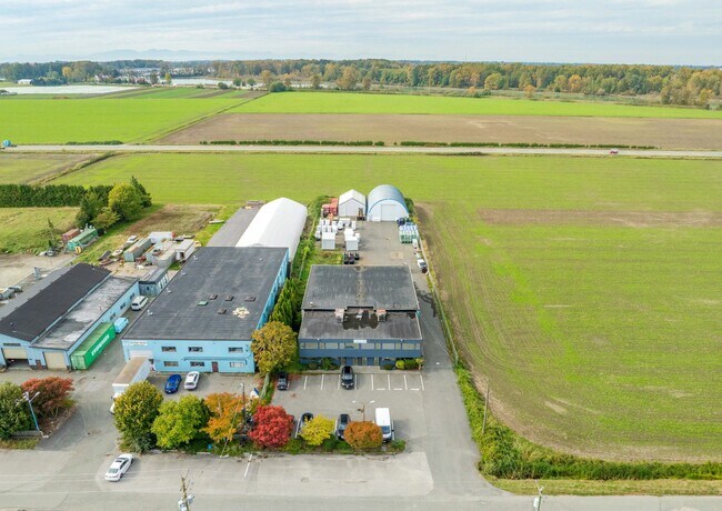 Plus de détails pour 6469 64 St, Delta, BC - Industriel à vendre