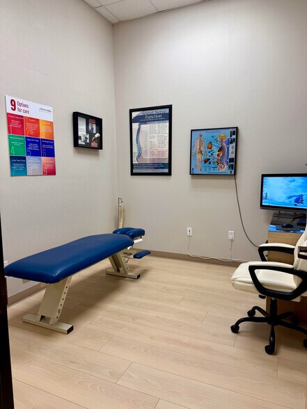 820 E El Camino Real, Mountain View, CA for lease - Building Photo - Image 2 of 5