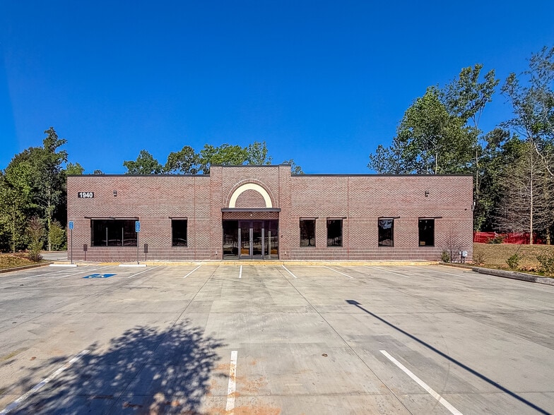 1940 Atlanta Hwy, Cumming, GA for sale - Building Photo - Image 1 of 6
