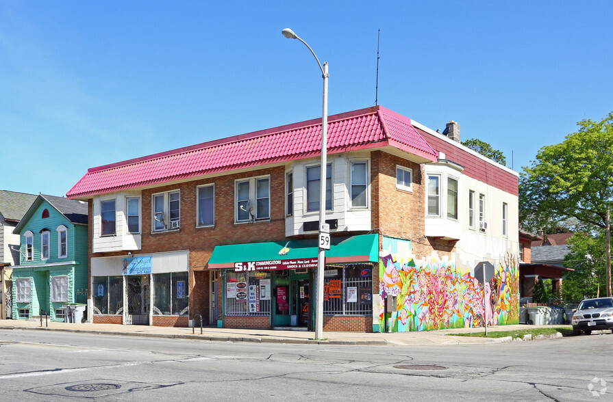 2200 W National Ave, Milwaukee, WI for sale - Primary Photo - Image 1 of 1