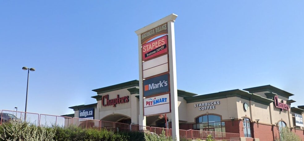 Aberdeen Village Centre portefeuille de 5 propriétés à vendre sur LoopNet.ca - Photo du bâtiment - Image 2 de 2