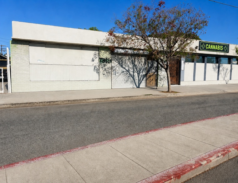 7318 S Vermont Ave, Los Angeles, CA for lease - Building Photo - Image 1 of 7
