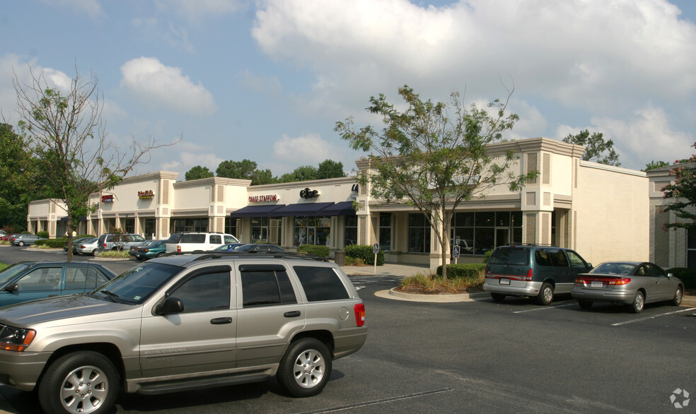 1032 Volvo Pky, Chesapeake, VA for lease - Building Photo - Image 2 of 9