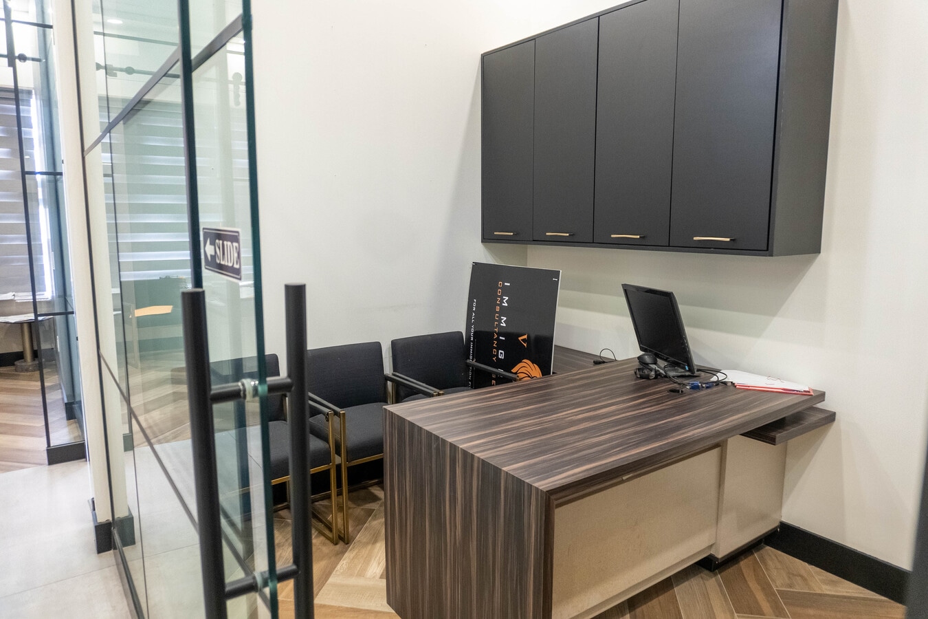 2565 Steeles Ave E, Brampton, ON L6T 5T1 - Unité 18 -  - Photo intérieure - Image 1 of 26