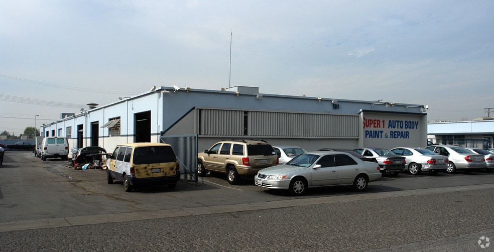 1514 N Susan St, Santa Ana, CA à vendre - Photo du bâtiment - Image 3 de 3