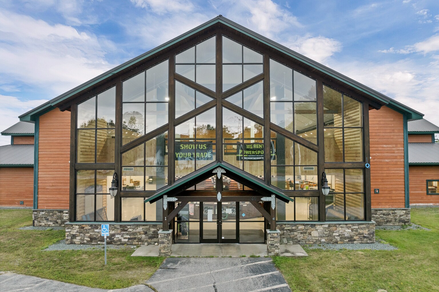 149 State St, Groveton, NH à vendre Photo principale- Image 1 de 54