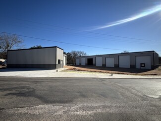 Plus de détails pour 1700 River Oaks dr, Kingsland, TX - Industriel/Logistique à louer