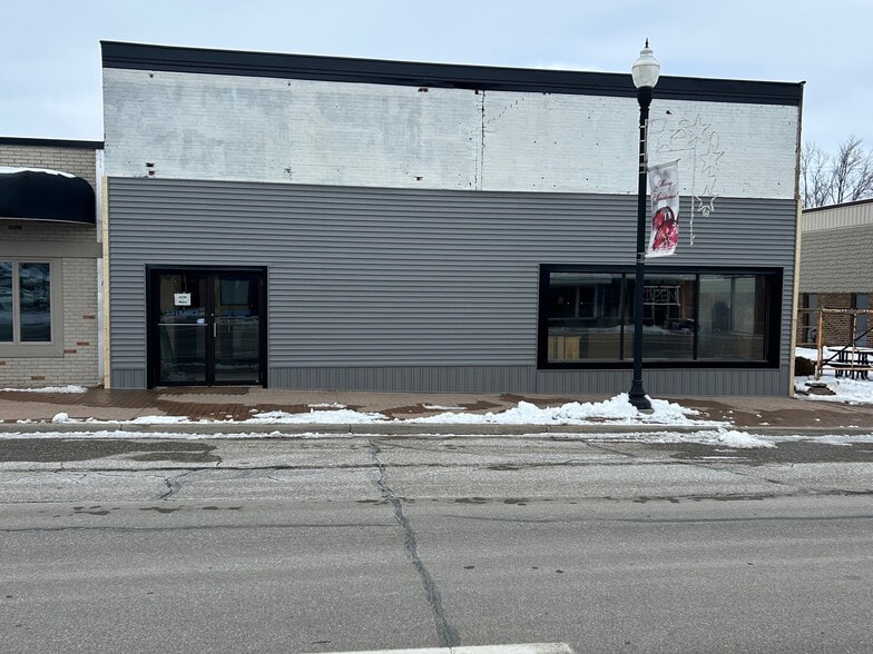 4238 Main St, Brown City, MI for sale - Building Photo - Image 1 of 7