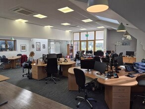 Great Danegate, Eridge Green for lease Interior Photo- Image 2 of 8