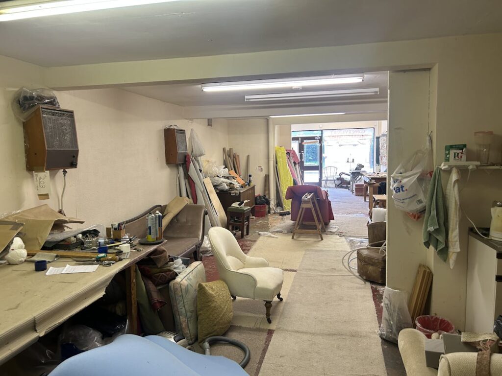 203 Birmingham Rd, Bromsgrove for lease Interior Photo- Image 1 of 3