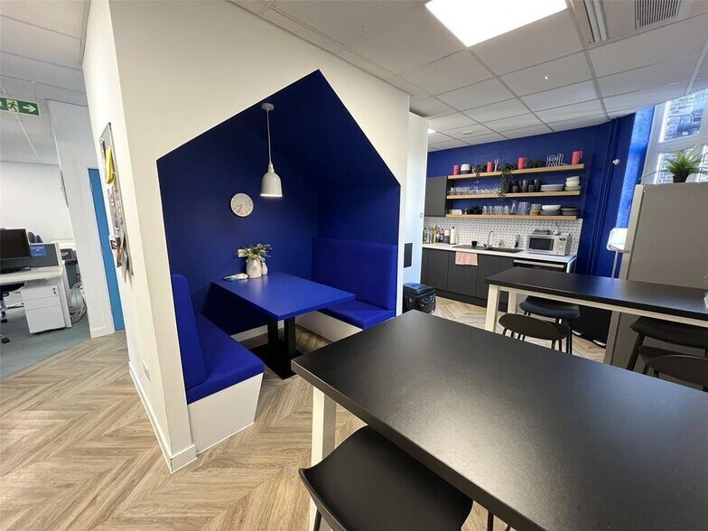 19-20 Clifftown Rd, Southend On Sea à louer - Photo du bâtiment - Image 2 de 20