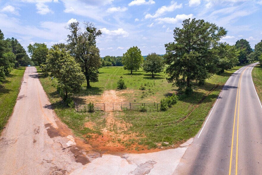 17104 County Road 1100, Flint, TX à vendre - Photo du bâtiment - Image 2 de 23