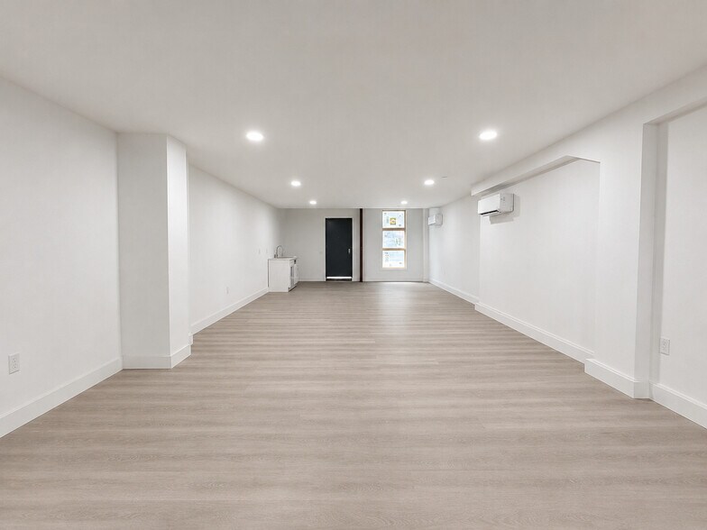 1641 Undercliff Ave, Bronx, NY à louer - Photo intérieure - Image 3 de 13