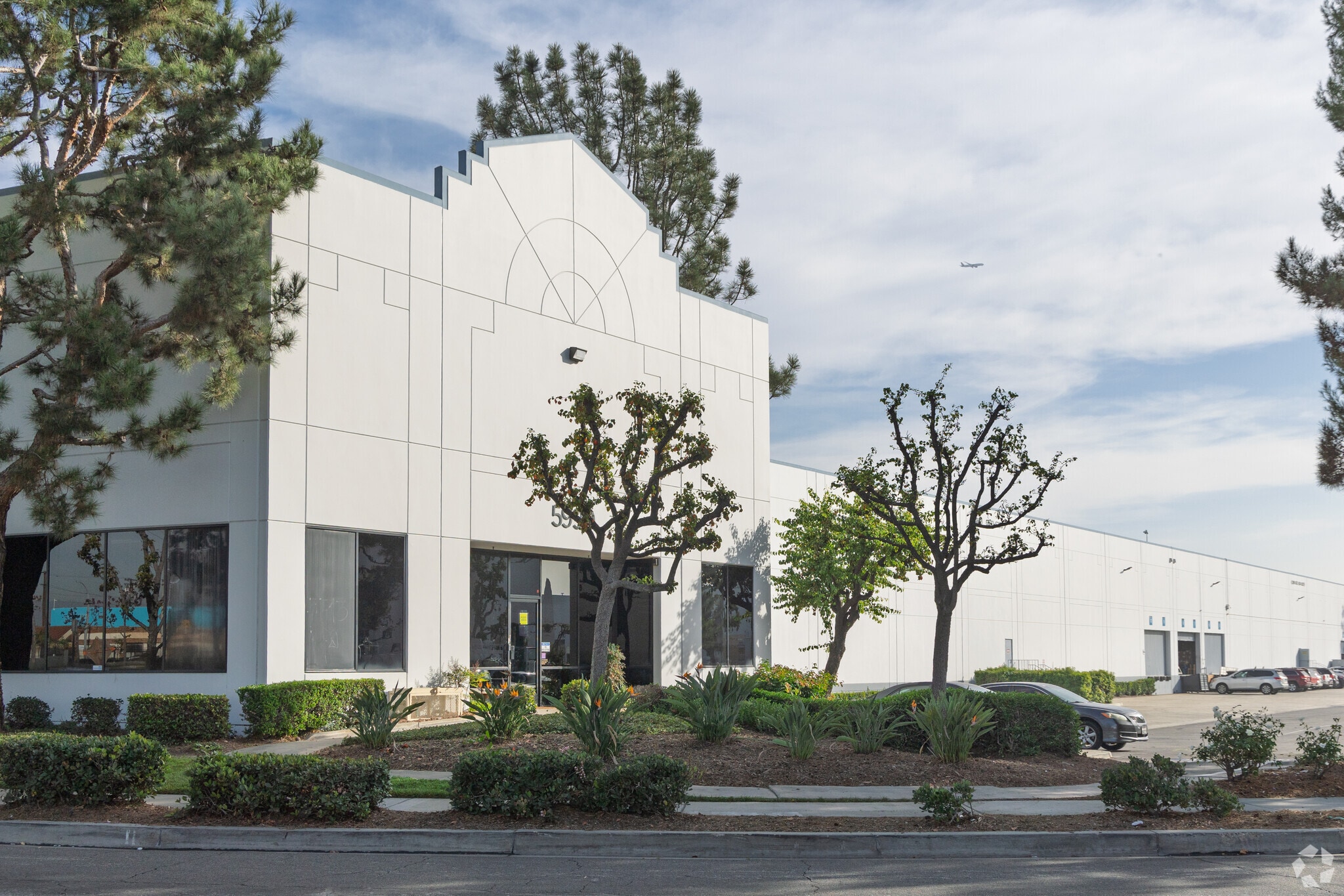 5990-6200 Malburg Way, Vernon, CA for lease Primary Photo- Image 1 of 9
